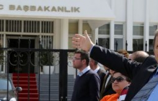 İktidar  oldunuz  değiştiniz