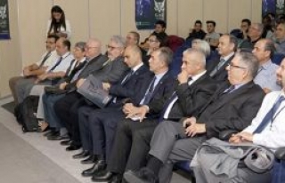 İlk konuşmayı Taçoy yaptı