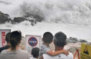 Japonya’daki tayfun: 1 ölü, 30 yaralı