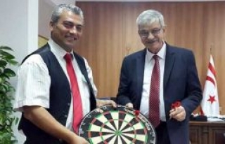 Kalyoncu Darts Federasyonu’nu kabul etti