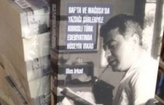 Khora 30. kitaba imza attı