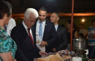  Kıbrıs  kültürü  canlandı
