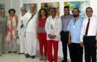 Kıbrıs temalı eserler LAÜ’de sergileniyor