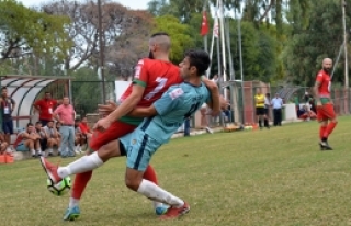 Lapta zirveye tırmanıyor 2-1