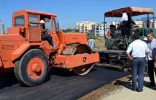 Lavinium Sitesi’ne asfalt yol çalışması başlatıldı