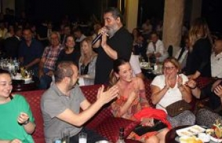 Letafet Bar tek ses oldu