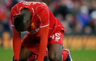 Liverpool, Balotelli'ye kapıyı gösterdi