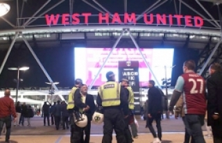 Londra'da futbol şiddeti