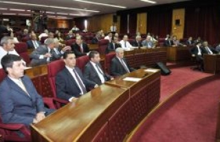 Meclis’te gergin gün