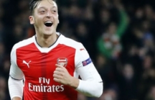 Mesut Özil de listede