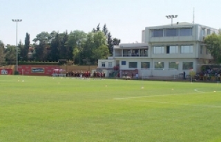 Metin Oktay Tesisleri'ne veda