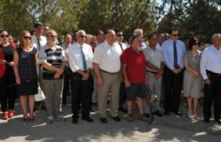  Naci Talat anıldı
