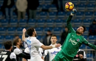 Paşa apolet söktü: 2-1