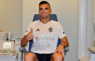 Pepe resmen Beşiktaş'ta