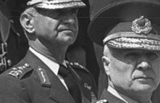 Rütbeler sökülecek 