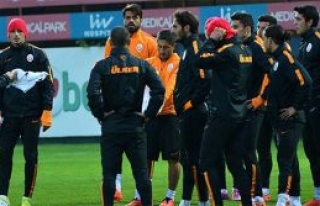 Sıkı yönetim başladı