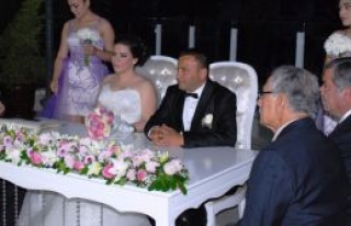 Simge ile Ahmet mutluluk yuvasını kurdular