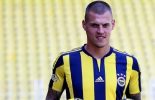 Skrtel resmen Fenerbahçe'de