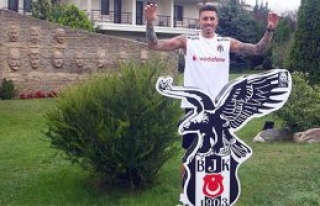 Sosa resmen Beşiktaş'ta