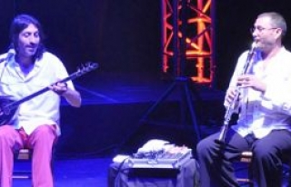 Taksim Trio’dan kusursuz konser