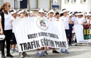  “Trafikte beni fark et” 