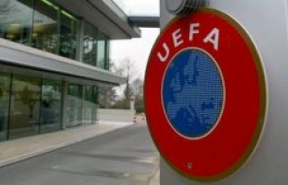 UEFA'ya baskın