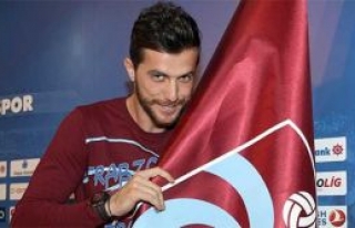 Uğur resmen Trabzonspor’da