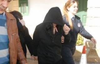 Uyanık kasiyerler!