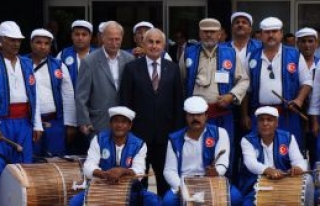 Valiye ziyaret