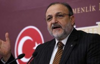 Vural: Davutoğlu sanal başbakan
