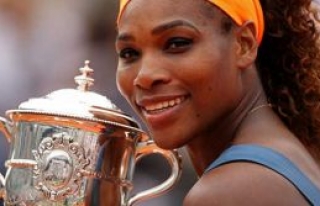 Wimbledon'ın kraliçesi Serena