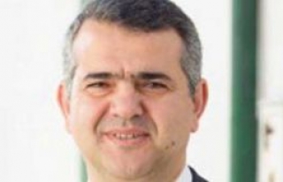 Yanlıştan vazgeçilmeli