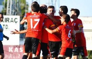 Yarı final sahaları belli oldu