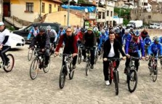 ‘Yaşasın iki pedal’