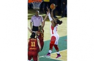  YDÜ, Galatasaray’a direndi 70-84