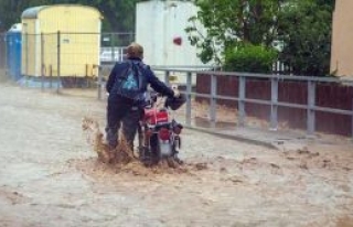 Yollar kapandı