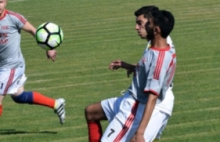 Zümrütköy komşuya acımadı 3-1