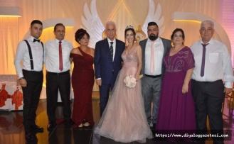 Emine öğretmen ile sevilen sanatçılarımızdan Sultan evliliğe hazırlanıyor