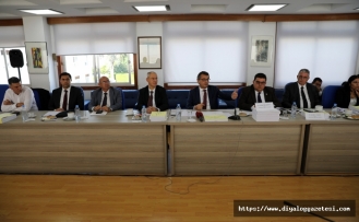 Maraton devam ediyor