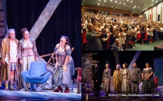 Ayakta alkışlandı