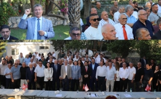 Seçim startını verdi
