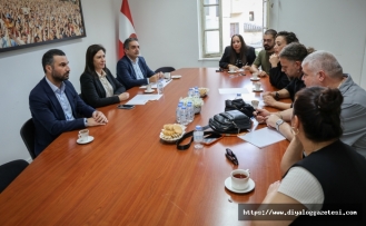 ‘Adım adım iyileşecek’
