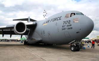 C-17’ler Larnaka’da