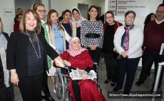 Onkoloji Merkezi’nde tedavi gören hastaların resimleri sergileniyor