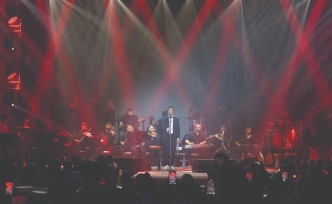 Güçlü sesiyle mest etti