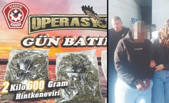 Yatak odasında sakladı