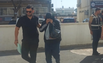 Bin 500 doları harcadı