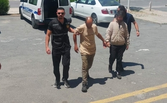 2 kişi tutuklandı