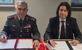 Askeri ilişkiler  geliştirilecek