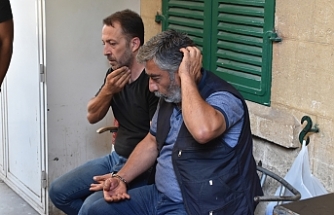 Şoförü de yaktı